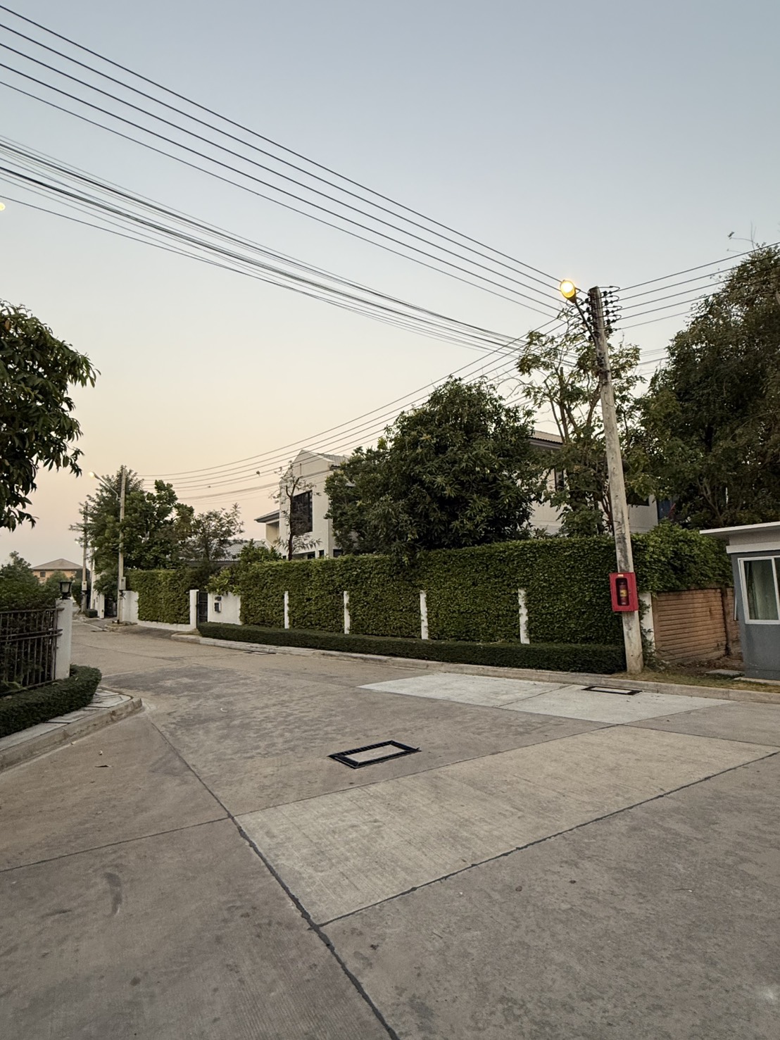 ขายด่วน บ้านหรูแปลงใหญ่ โครงการบุราสิริ รังสิต (Burasiri Rangsit) เจ้าของขายเอง