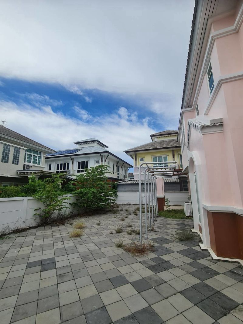 ขายบ้านเดี่ยวหลังใหญ่  หมู่บ้านอนันดา กิ่งแก้ว ซอย 19  ใกล้สนามบินสุวรรณภูมิ #ราคาดีทำเลดีมากติดต่อผึ้งรติ0619419639 