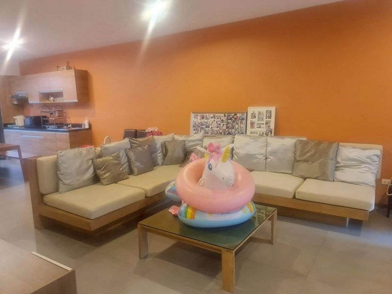 RARE BEACHFRONT PRIVATE POOL RESIDENCE | CHA-AM Huahin