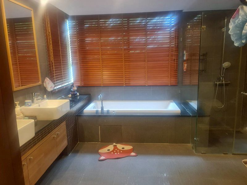 RARE BEACHFRONT PRIVATE POOL RESIDENCE | CHA-AM Huahin