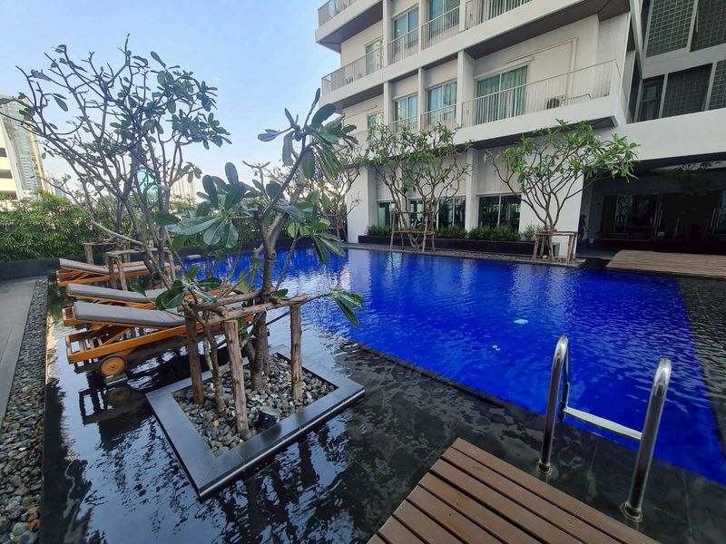 RARE THONGLOR DEAL | NOBLE ORA