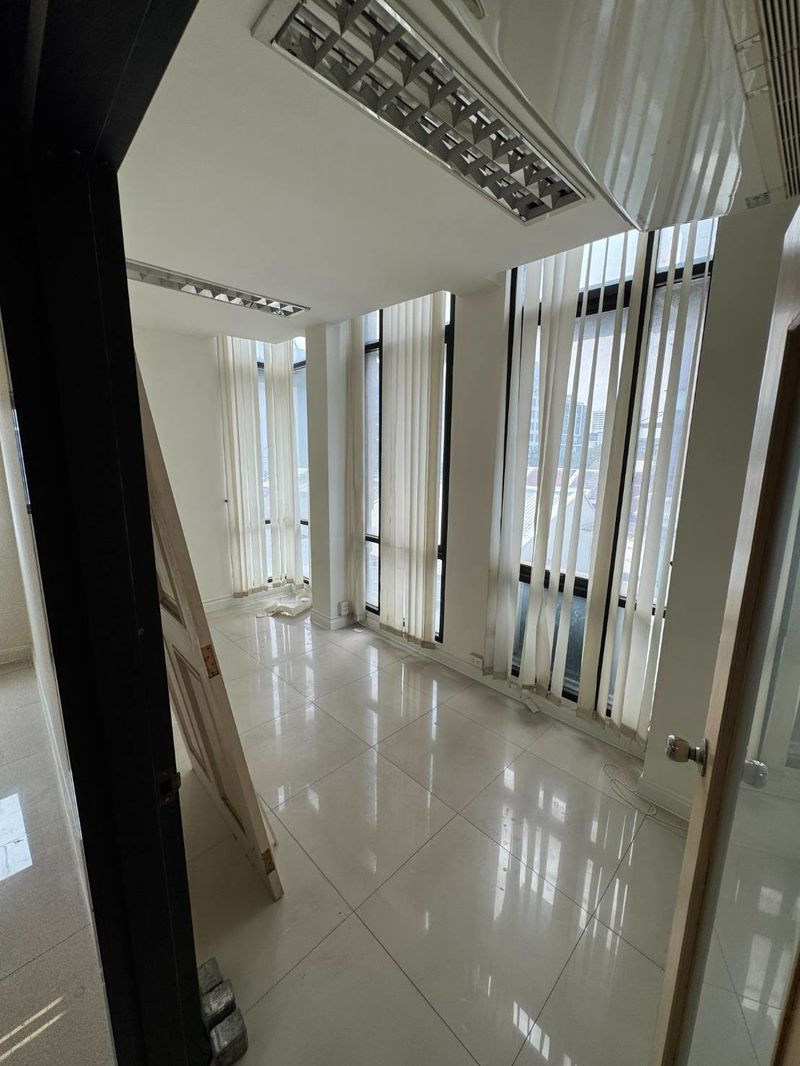 ขายบ้านกลางกรุง บางนา | HOME + OFFICE + INVESTMENT
