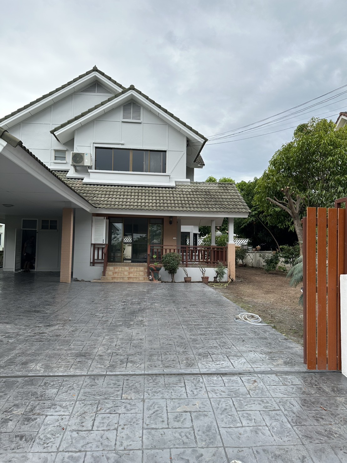 ขายบ้านเดี่ยว 2 ชั้น หมู่บ้านคันทรีโฮม 3 ศรีราชา ถนนหนองยายบู่  เจ้าของขายเอง