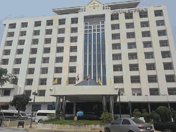 ขายโรงแรมคุ้มสุพรรณ ใจกลางเมืองสุพรรณบุรี 330 ล้านบาท