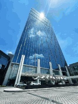 ให้เช่าสำนักงานชั่วคราว ราคาทุน ส่วนกลางครบ Office Space for Rent  AIA Capital Center Ratchada 32nd Floor 241 SQM.