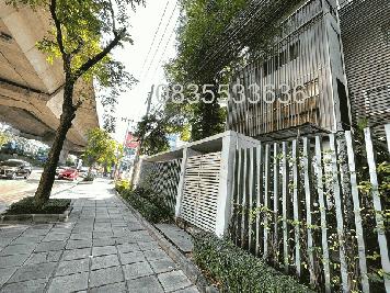 ให้เช่าตึกแถว อาคารพาณิชย์4ชั้น หลังมุม ติดถนนใหญ่พระราม9 จอดรถได้เยอะ เดินทางสะดวกมาก โทร. 093-989-6569