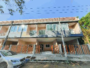 ขาย อาคารพาณิชย์ ใกล้โรงเรียนนานาชาติ bloomberry หาดใหญ่