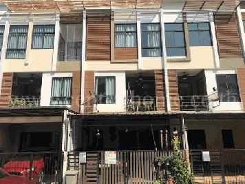 ทาวน์โฮม หมู่บ้าน ซิกเนเจอร์ เพชรเกษม 69