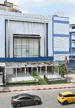 ให้เช่า /Rent/租 อาคารพาณิชย์ 4คูหา 6ชั้น ทำเลดี ย่านสุขุมวิท บางนา