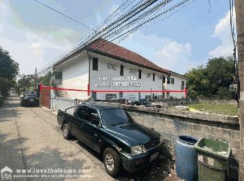 ขายบ้านรามอินทรา14 แยก2  จากถนนใหญ่เข้าซอยเพียง 300 เมตร รีบขายด่วน