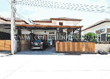 บ้านแฝด หมู่บ้าน กิตตินคร การ์เด้น วิลล์ บางพลี หน้าบ้านไม่ชนใคร