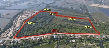 ขายที่ ขนาด 69 ไร่เศษ หน้ากว้างจุใจ เเวดล้อมด้วยสถานที่สำคัญหลายเเห่ง เดินทางได้หลายเส้นทาง เพียง 15 นาทีถนนเอกชัย - KK2661S