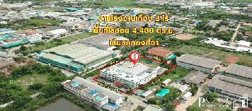 โรงงานพื้นอีพ็อกซี่ใหญ่เกือบ 3 ไร่ พื้นที่ใช้สอยกว่า 4,400 ตร.ม. พร้อมออฟฟิศ+ห้องพักคนงาน พื้นที่ด้านหลังที่สามารถต่อเติมได้ ใกล้คลองสี่วา 500 ม.