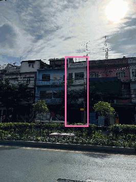 เซ้งหรือให้เช่า อาคารพาณิชย์ 3 ชั้น + ดาดฟ้า รีโนเวทใหม่สุดในย่านนี้ ถนนจรัญสนิทวงศ์