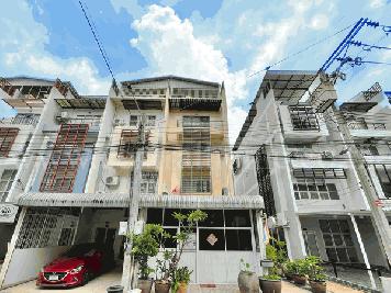 โฮมออฟฟิศ บ้าน ณ นครินทร์ ตรงข้ามซีคอนสแควร์ หลังมุม