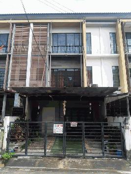 ทาวน์โฮม หมู่บ้าน เดอะ คอนเนค อัฟ 3 รัตนาธิเบศร์