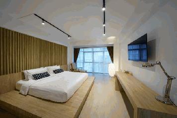 ขายโฮสเทลขนาดเล็ก 5 ชั้นรวมชั้นด่านฟ้า พร้อมเฟอร์นิเจอร์ลอยครบสามารถเริ่มธุรกิจได้ทันที พร้อมฐานลูกค้า อ.เมืองเชียงใหม่ จ.เชียงใหม่