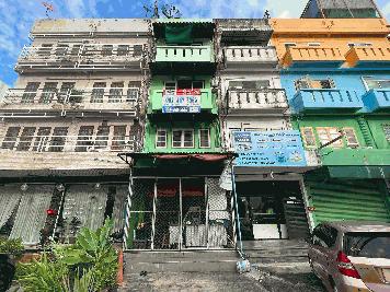 อาคารพาณิชย์ ติดถนน ท่าอิฐ ทำเลดี ค้าขายได้