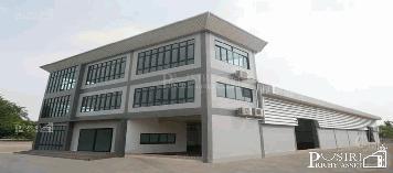 โรงงานสวยสไตล์โมเดิร์น 1 ไร่ เงียบสงบอยู่หลังสุดท้าย บรรยากาศดี ด้านข้างติดคลองพร้อมเขื่อนและรั้วคอนกรีต เดินทางสะดวกใกล้ทั้ง ถ.เศรษฐกิจ และ สายใยรัก KK3241S