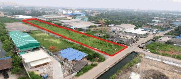ประหยัดเวลาและต้นทุนสร้างโรงงาน ที่ดินถมแล้ว 3 ไร่ 380 วา ง่ายต่อจัดแปลนทำโรงงานขาย หรือ เหมาะทำไลน์ผลิตได้ยาวถึง 230 เมตร สิบล้อเข้า-ออกง่าย ใกล้เศรษฐกิจ-พระราม2  KK2383S