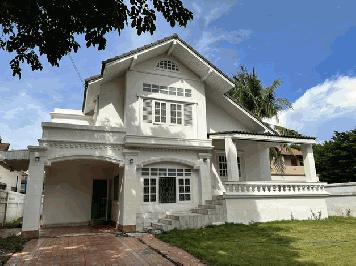 ให้เช่าบ้านปรับปรุงใหม่ในหมู่บ้านนาทองวิลล์หลังเซ็นเฟส ทำเลดี 