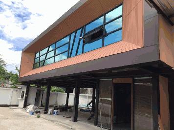 ให้เช่า โกดัง/โรงงานอุตสาหกรรม เนื้อที่ 640 ตรว. สุขุมวิท 115 ทะลุเทพารักษ์่ ตกแต่งทาสีใหม่ โกดัง ให้เช่า ฿160,000/ด.