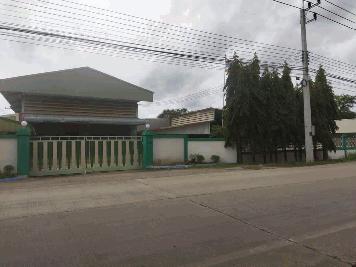 ให้เช่าโกดังปากซอย คลองหกตะวันตก27 ขนาดที่ดิน600ตรว. เฉพาะพื้นที่โกดังและด้านข้างโกดัง เนื้อที่1,033ตรม. (ไม่รวมสโตร์ ออฟฟิศและจุดอื่นๆ)