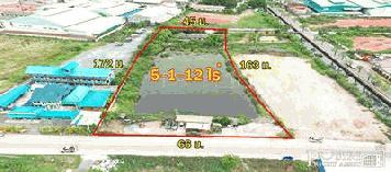 สร้างโรงงานได้หลากหลาย 3,500 ตร.ม. + บนที่สีชมพู 5ไร่เศษ หน้ากว้างๆ 66 ม. ติดถนนคอนกรีต 10ม. มั่นใจ เทรลเลอร์เข้า - ออกสะดวก เพียง 5นาที ถนนเอกชัย เเละพระราม 2 KK5100S