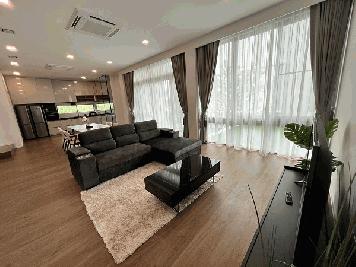 ให้เช่าบ้านเดี่ยว หมู่บ้าน VIVE พระราม 9  วิวสนามกอล์ฟ   เนื้อที่ 76 ตรว ใช้สอย  324   ตรม  