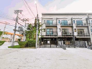 ทาวน์เฮ้าส์ 3ชั้น บ้านกลางเมือง รามอินทรา-วัชรพล
