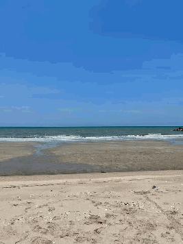 ที่ดินพร้อมกิจการรีสอร์ทติดทะเลหาดเจ้าสำราญ