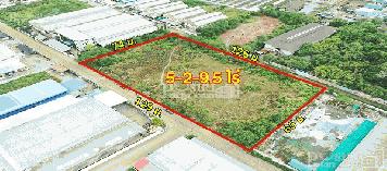 ที่สร้างโรงงาน 5.5 ไร่ โดดเด่นหน้ากว้าง 129 ม. ถมพร้อมสูงกว่าถนน เทรลเลอร์เข้าออกสะดวก ใกล้ถนนเอกชัยเเละพระราม 2 KK5504S