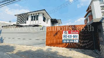 บ้านเดี่ยว สไตล์โมเดิร์น ซอยสุขุมวิท 65 แปลงใหญ่ (ทำเลทอง)