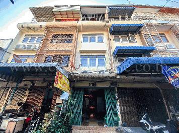 อาคารพาณิชย์ ถนน สมเด็จพระเจ้าตากสิน