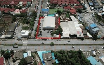 ขายที่ดิน 965 ตรว. (2ไร่ 1งาน 65ตรว) บางบัวทอง  ริมถนนบางกรวยไทรน้อย 6 เลน ใกล้ หมู่บ้าน ช.รุ่งเรือง