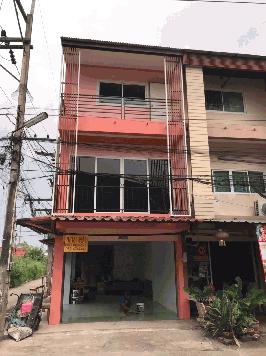 ขาย/เช่า อาคารพาณิชย์ 3 ชั้น เป็นอาคารห้องริม ติดซอย ทำเลดี อ.ศรีราชา จ.ชลบุรี 