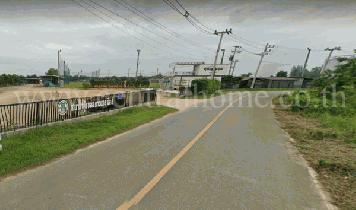 ที่ดินเปล่า เมืองลำพูน ติดสนามฟุตบอลคาวบอยฟิลด์