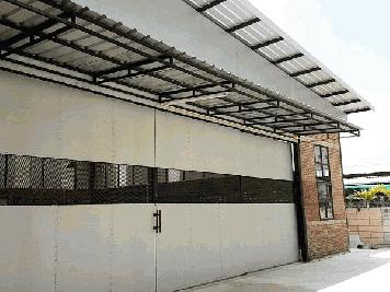 ให้เช่าโกดังพร้อมออฟฟิศ ขนาด 400 ตรม  ถนนรามคำแหง ใกล้รถไฟฟ้าสายสีส้ม ใกล้แอร์พอตลิงค์