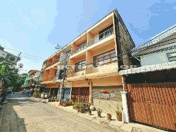 อาคารพาณิชย์พร้อมที่ดิน1แปลง (เทศบาลรังสรรค์เหนือ) ถ.ประชาชื่น