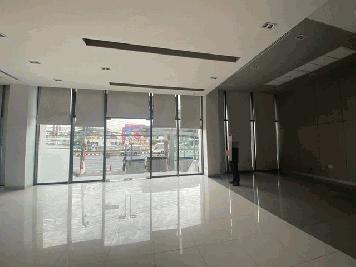 ให้เช่าพื้นที่ชั้นล่าง ขนาด 183 ตรม. ติดถนนใหญ่ ติด MRT หัวลำโพง ใกล้ทางขึ้นทางด่วน เหมาะทำโชว์รูม, คลินิก, ร้านอาหาร, ออฟฟิศ 