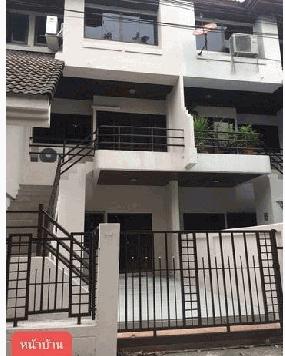  ขายทาวน์โฮม3ชั้น ลาซาล ซอยสุขุมวิท105 บางนา ใกล้BTSแบริ่ง BTSศรีลาซาล ร.ร.บางกอกพัฒนาอินเตอร์