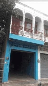 ให้เช่าตึกแถว2ชั้น ใจกลางเมืองลำปาง ทำเลทอง เดินทางสะดวก พร้อมเข้าอยู่ได้