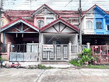 ทาวน์โฮม 2 ชั้น หมู่บ้าน แพรมาพร รังสิต คลอง4 รีโนเวทใหม่พร้อมอยู่