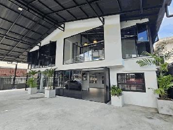 ให้เช่าโฮมออฟฟิศ 2 ชั้นสร้างใหม่ 360 ตร.ม. ย่านสุทธิสาร ลาดพร้าว64 จอดรถ 12 คัน ใกล้ MRT ลาดพร้าว83 และ MRT สุทธิสาร