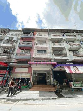 ให้เช่าอาคารพาณิชย์ 4.5 ชั้น ทำเลลาดพร้าว121 หลังตลาดบางกะปิและโลตัส