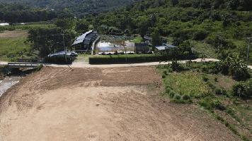 ที่ดิน -  ใหญ่ 2 ไร่ 2 งาน 50 ตร.วา 3500000 B.   ทำเลดี-เยี่ยม