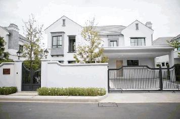 ให้เช่าบ้านเดี่ยว 2 ชั้น โครงการนันทวัน พระราม 9 - กรุงเทพกรีฑา ( Nantawan Rama 9-New Krungthepkreetha )