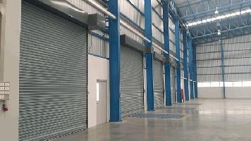 ให้เช่าโกดังคลังสินค้าพร้อมสำนักงาน 2,880 ตรม. ติดถนนคลองส่งน้ำ บางนาตราด กม19 ความสูง 10 เมตร ไฟ 3 เฟส