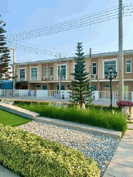 ให้เช่า ทาวน์เฮาส์ (Townhome) 2ชั้น 3ห้องนอน 2ห้องน้ำ ในหมู่บ้าน เสนา วีว่า รัตนาธิเบศร์- บางบัวทอง