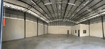 ให้เช่าโกดังพื้นที่ใช้สอย 400 ตารางเมตร ใกล้สนามบินสุวรรณภูมิ ใกล้ทางด่วน เดินทางสะดวก เหมาะทำเป็นคลังสินค้า 